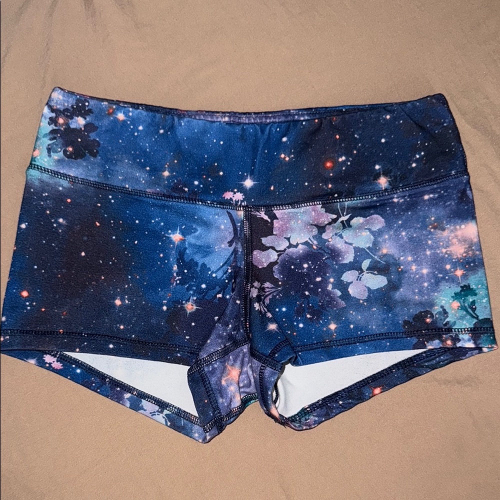 Fleo - OG Shorts - Big Bang 2
